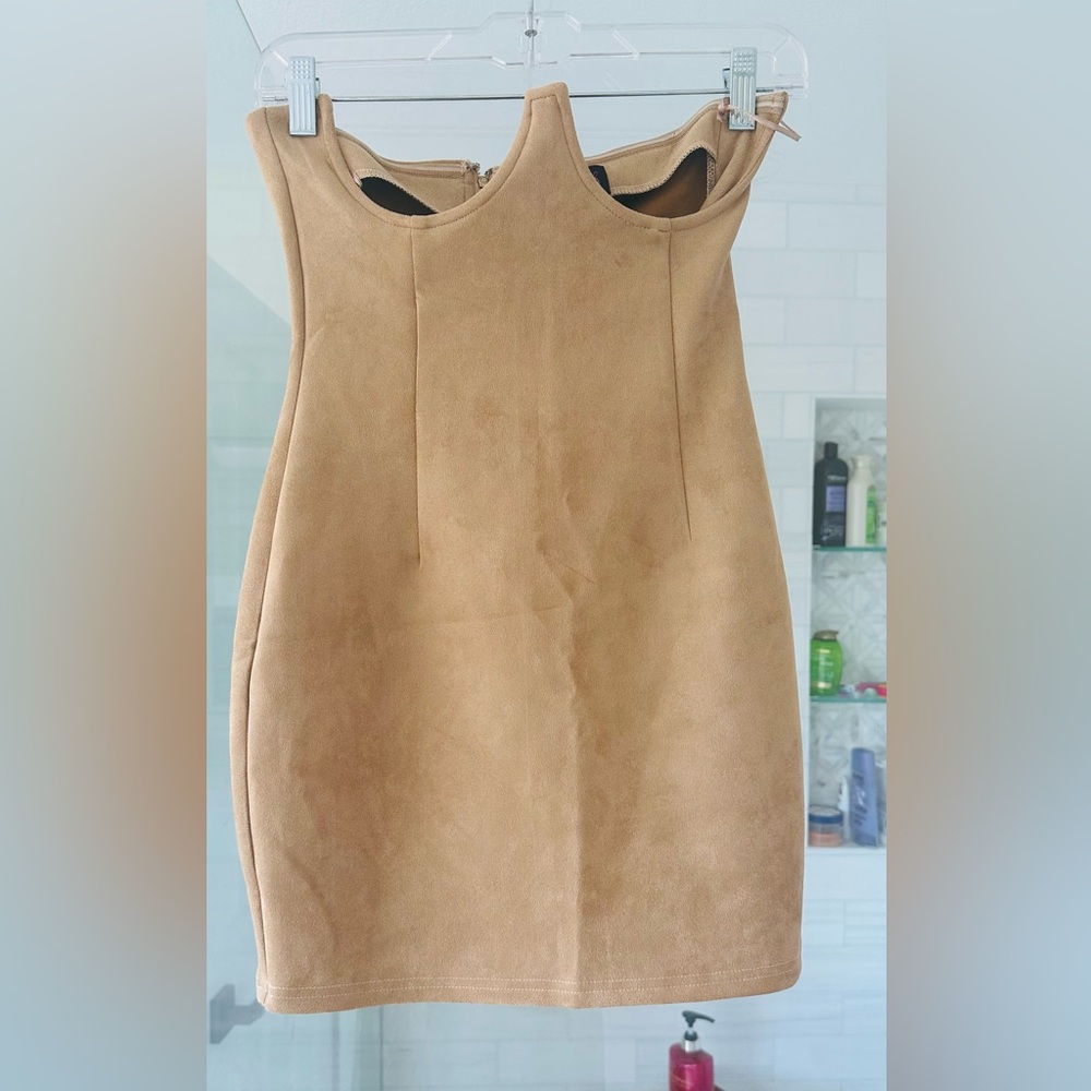 Women skirt